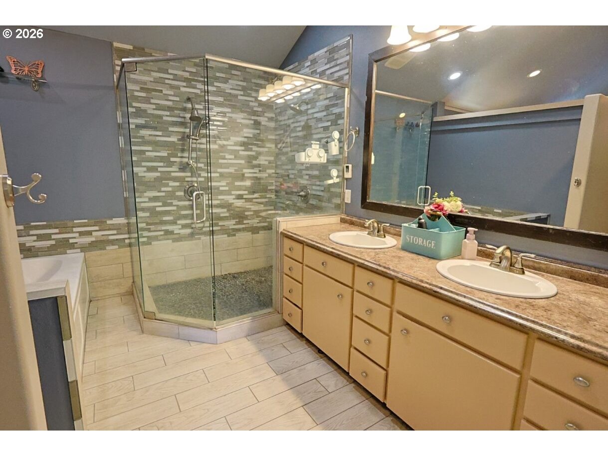 93789 Coos Sumner Ln Property Photo 35
