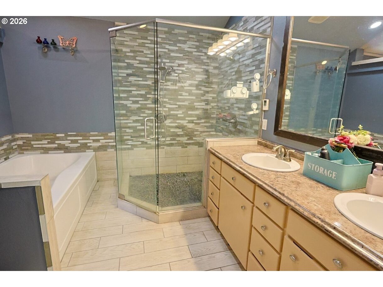 93789 Coos Sumner Ln Property Photo 37