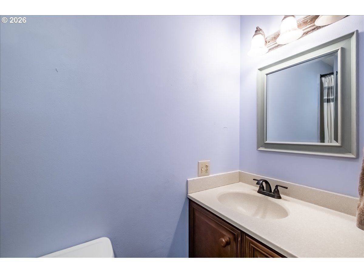1012 S Water St Property Photo 24
