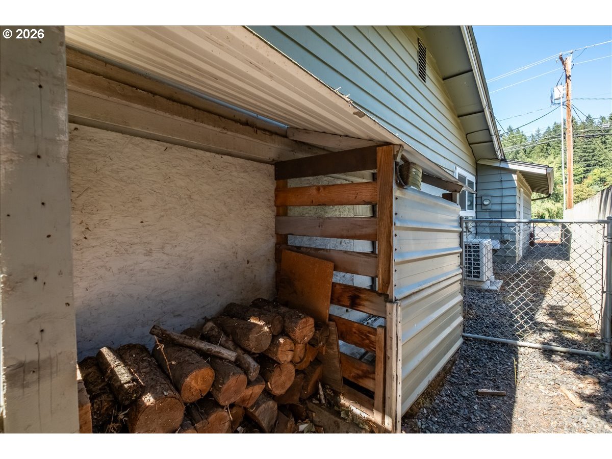 1012 S Water St Property Photo 43