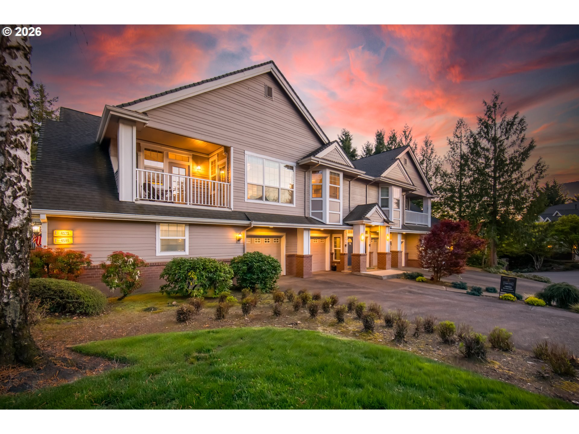 4555 Summerlinn Way Property Photo 1