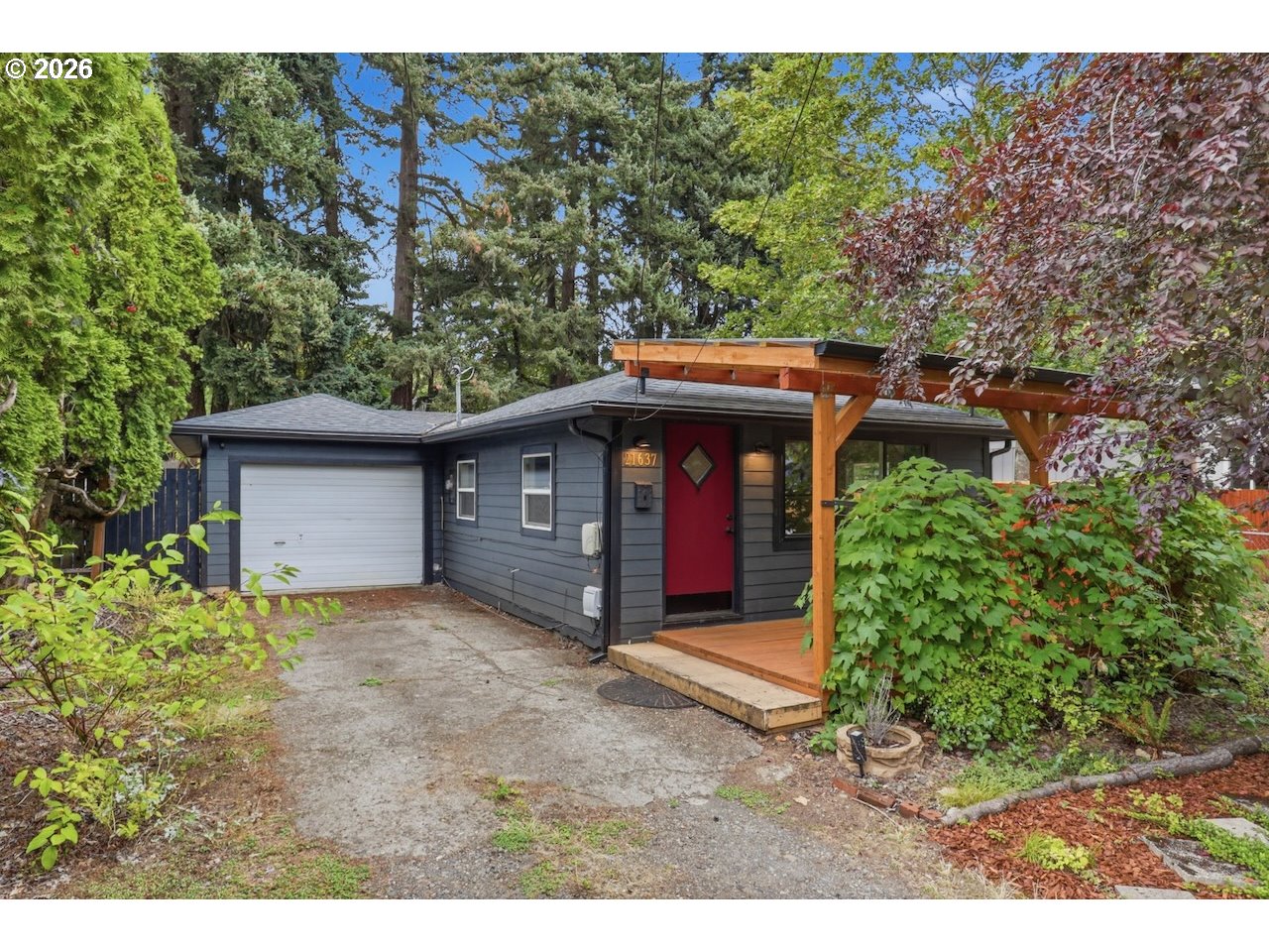 21637 Se Ash St Property Photo 1