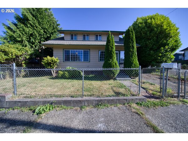 1090 Fir Ave Property Photo 1