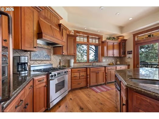 62726 N Powder River Ln Property Photo 13