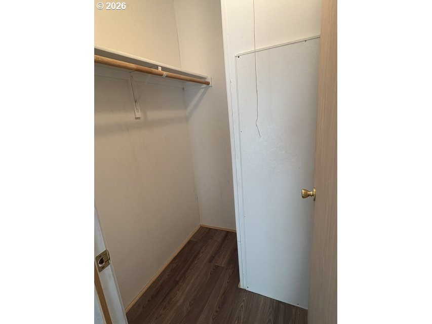 206 S Washington St Property Photo 10