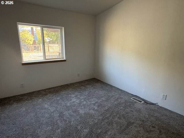 206 S Washington St Property Photo 11
