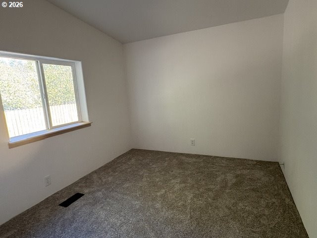 206 S Washington St Property Photo 13