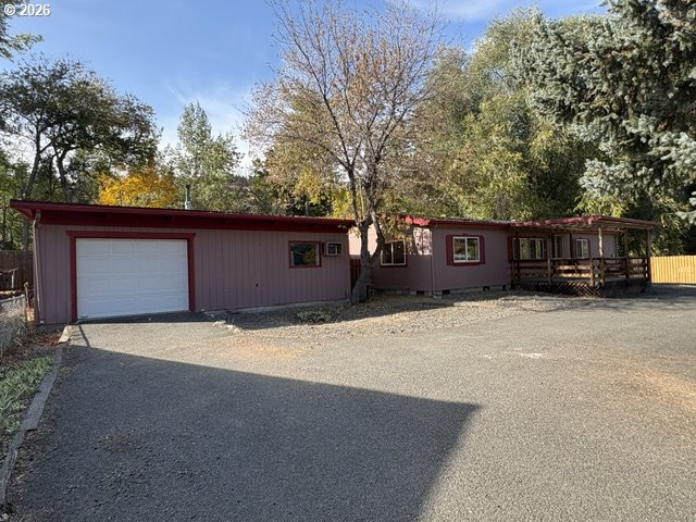206 S Washington St Property Photo 39