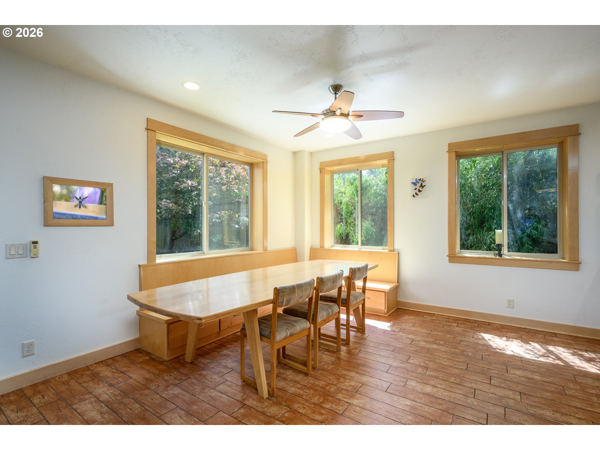 170 Sw Eckman St Property Photo 13