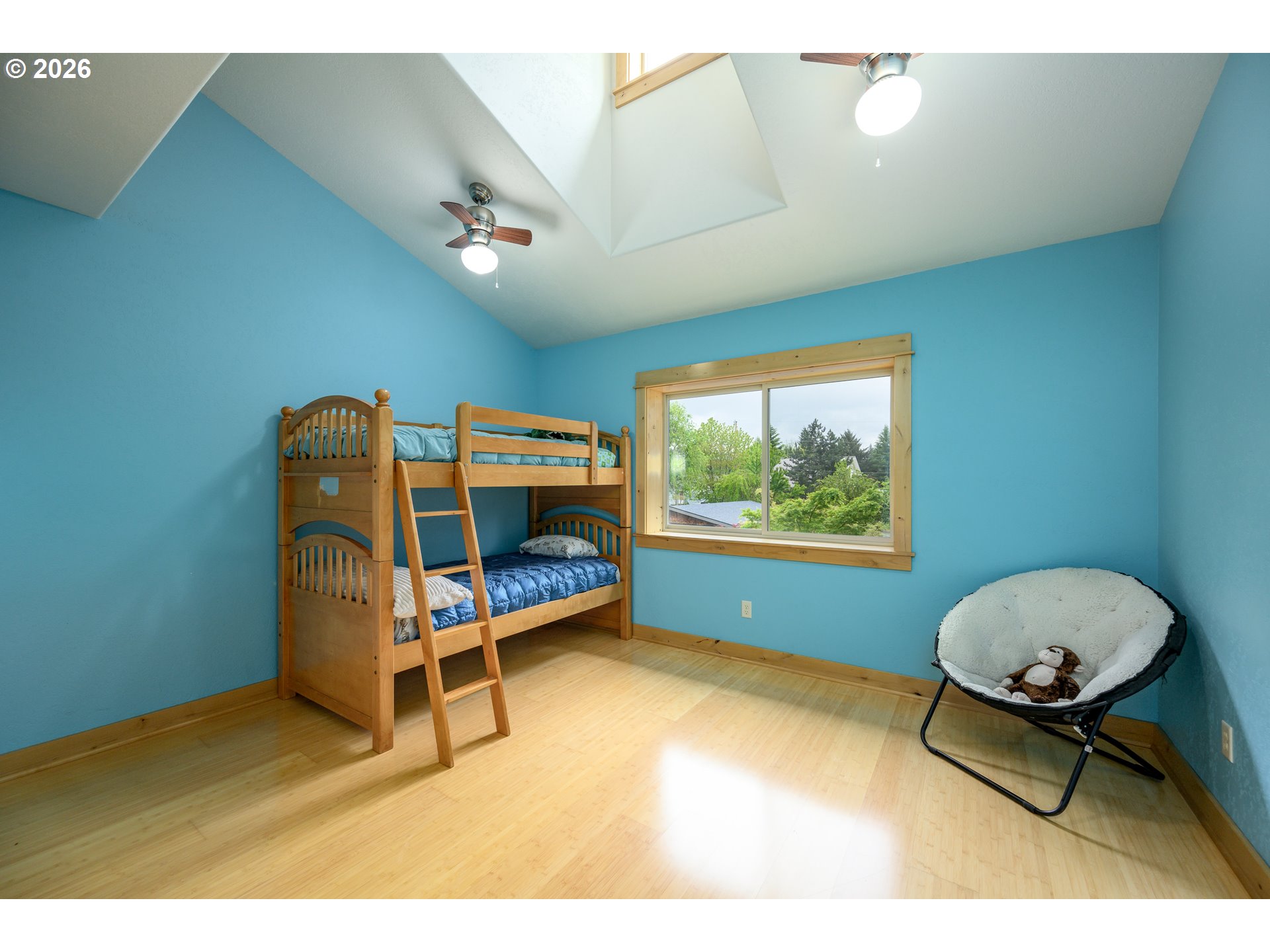 170 Sw Eckman St Property Photo 25