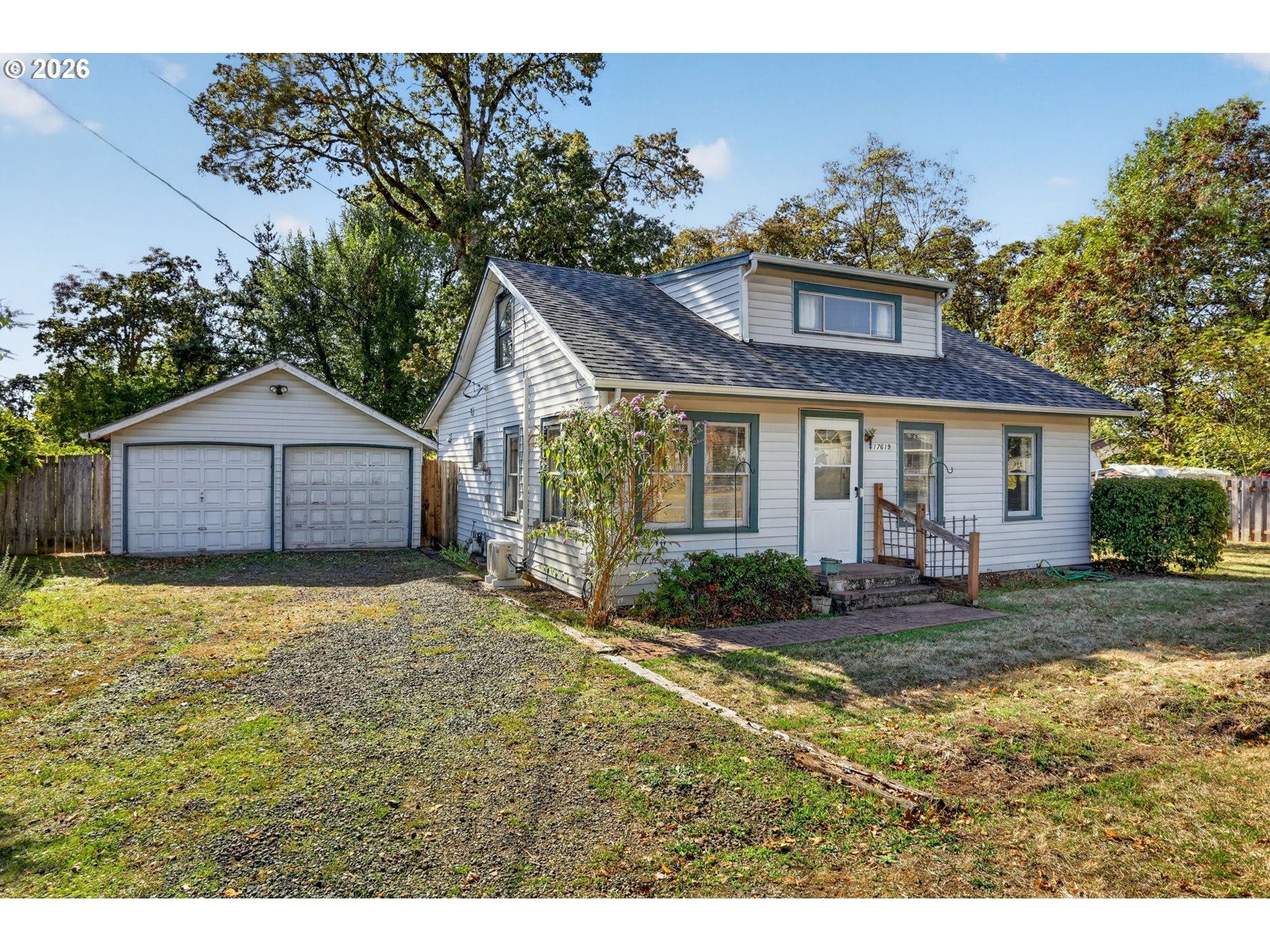17619 Se Rose St Property Photo 1