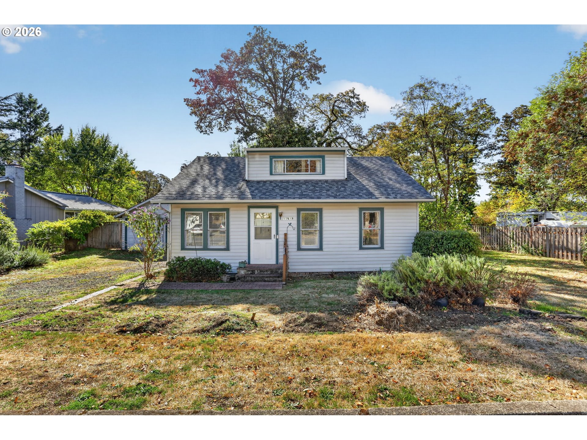 17619 Se Rose St Property Photo 2
