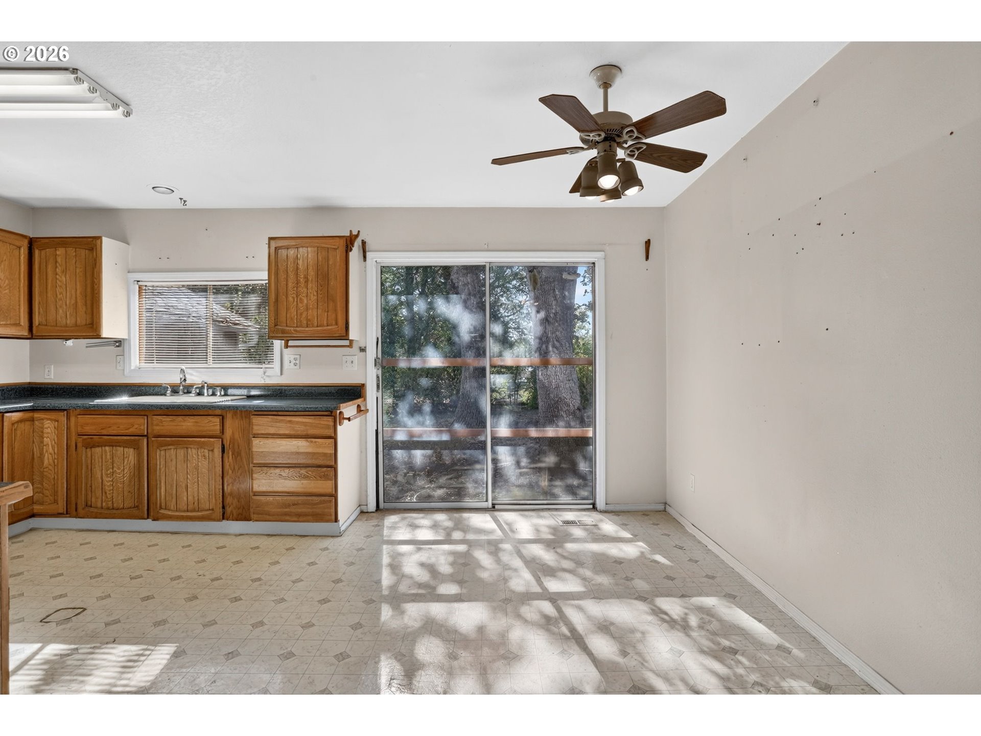 17619 Se Rose St Property Photo 15