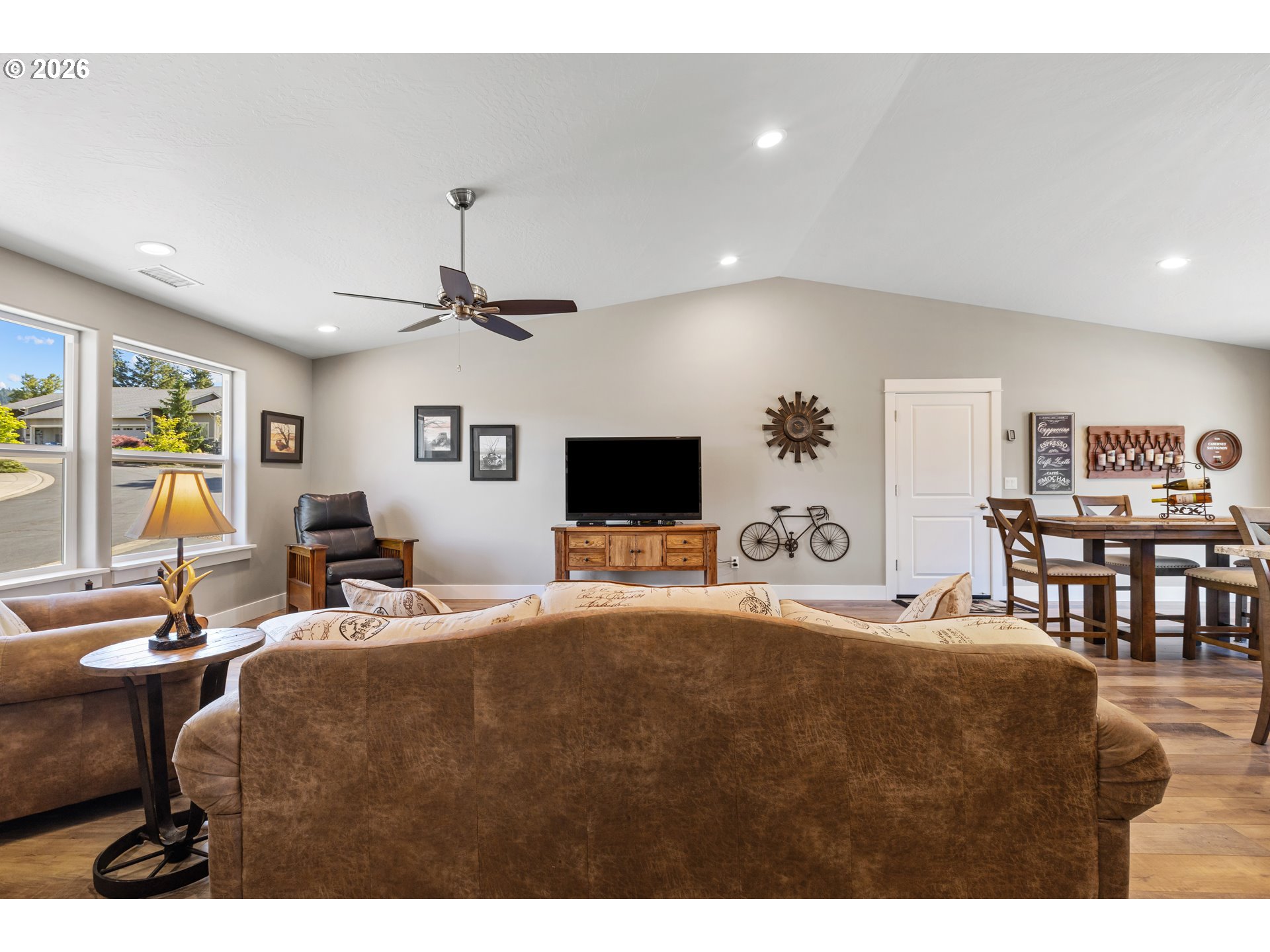 374 Bentgrass Ct Property Photo 14