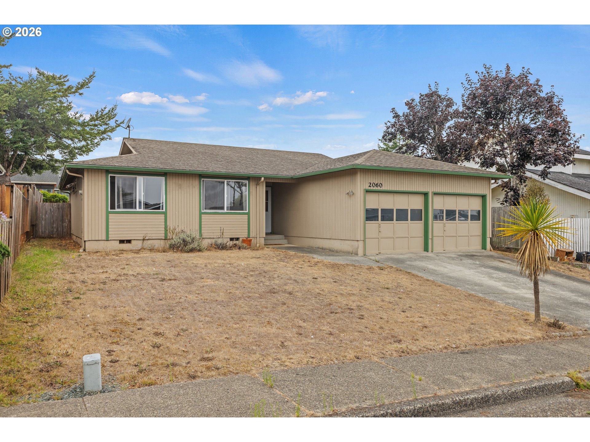 2060 Hayes St Property Photo 1