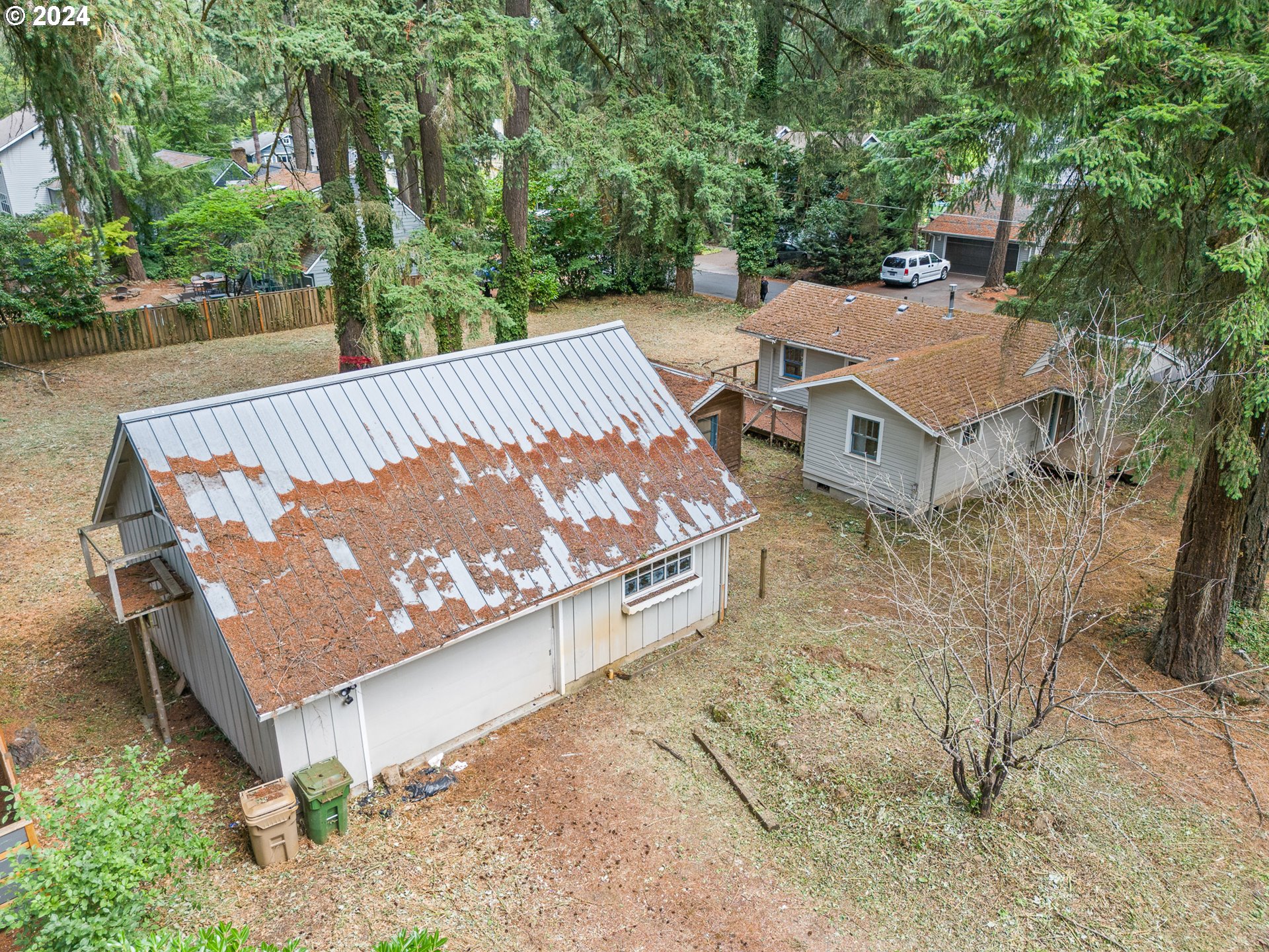 16061 Waluga Dr Property Photo 3