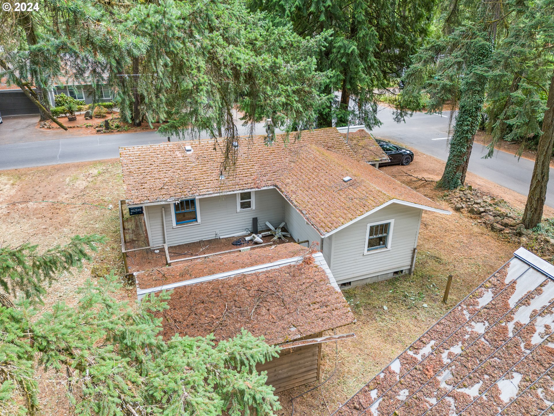 16061 Waluga Dr Property Photo 4