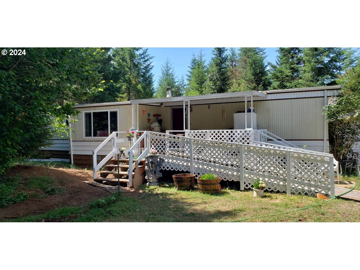 49220 Mountain View Rd Property Photo 1