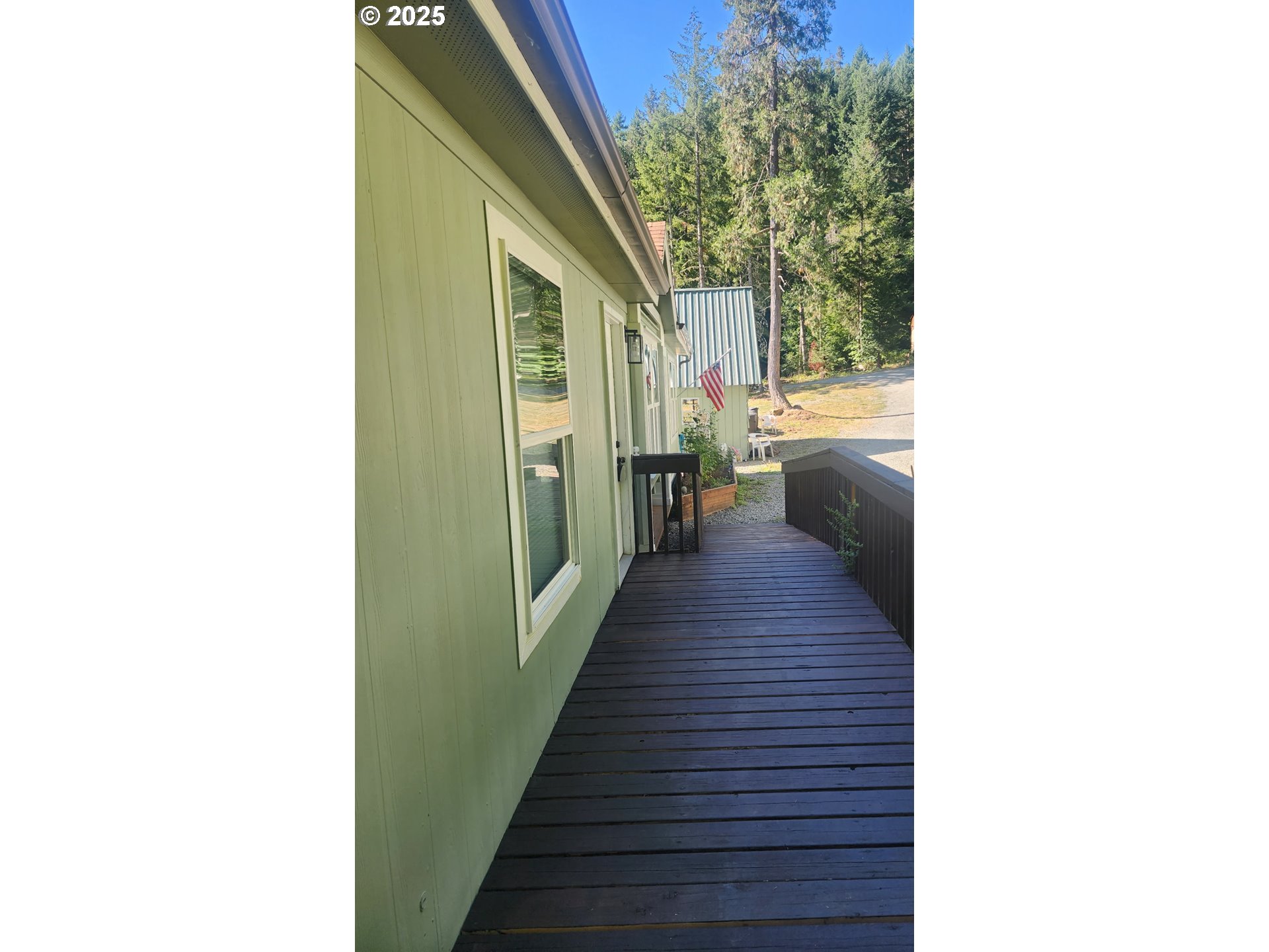 6228 Upper Cow Creek Rd Property Photo 6