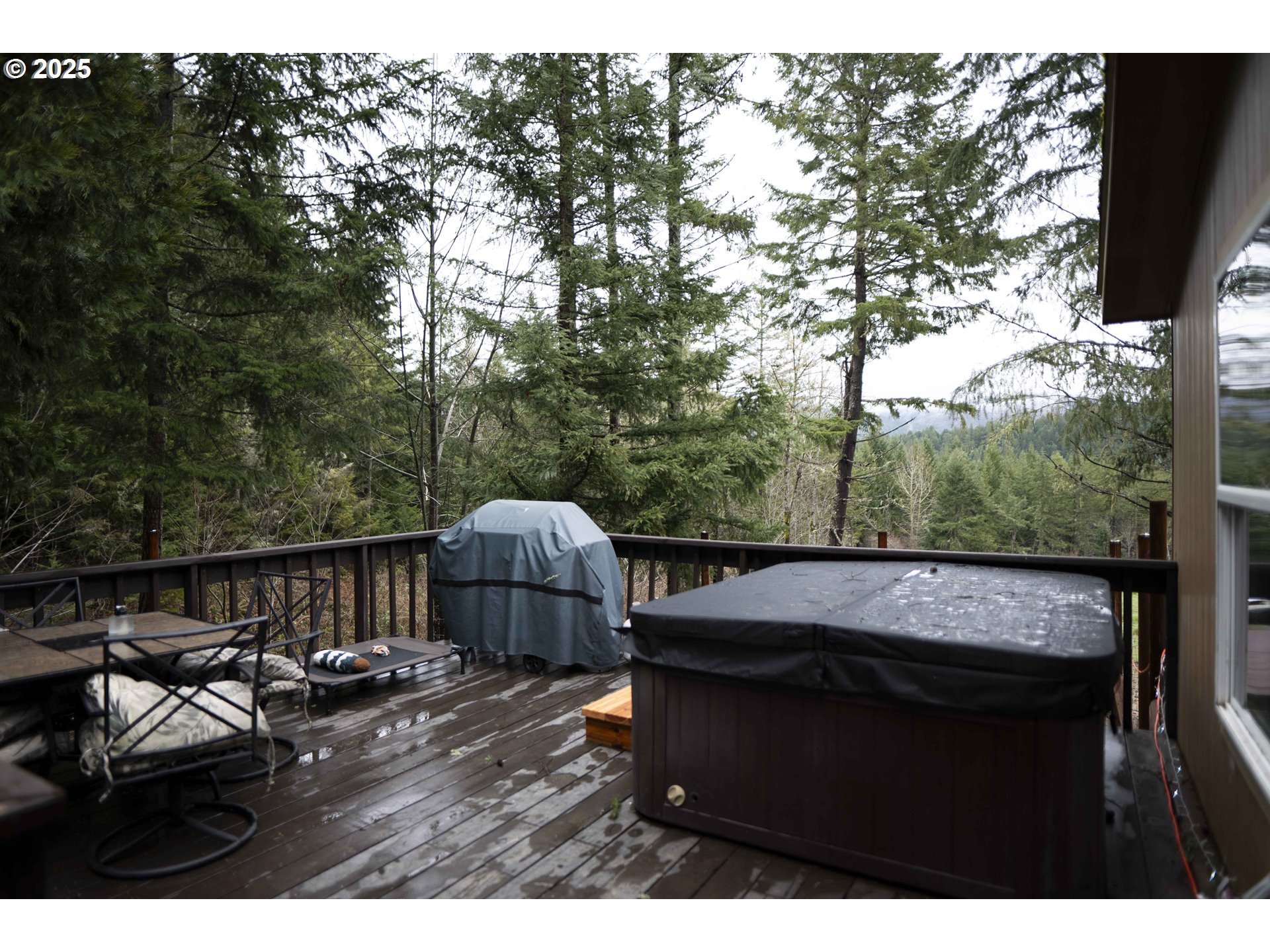 6228 Upper Cow Creek Rd Property Photo 8