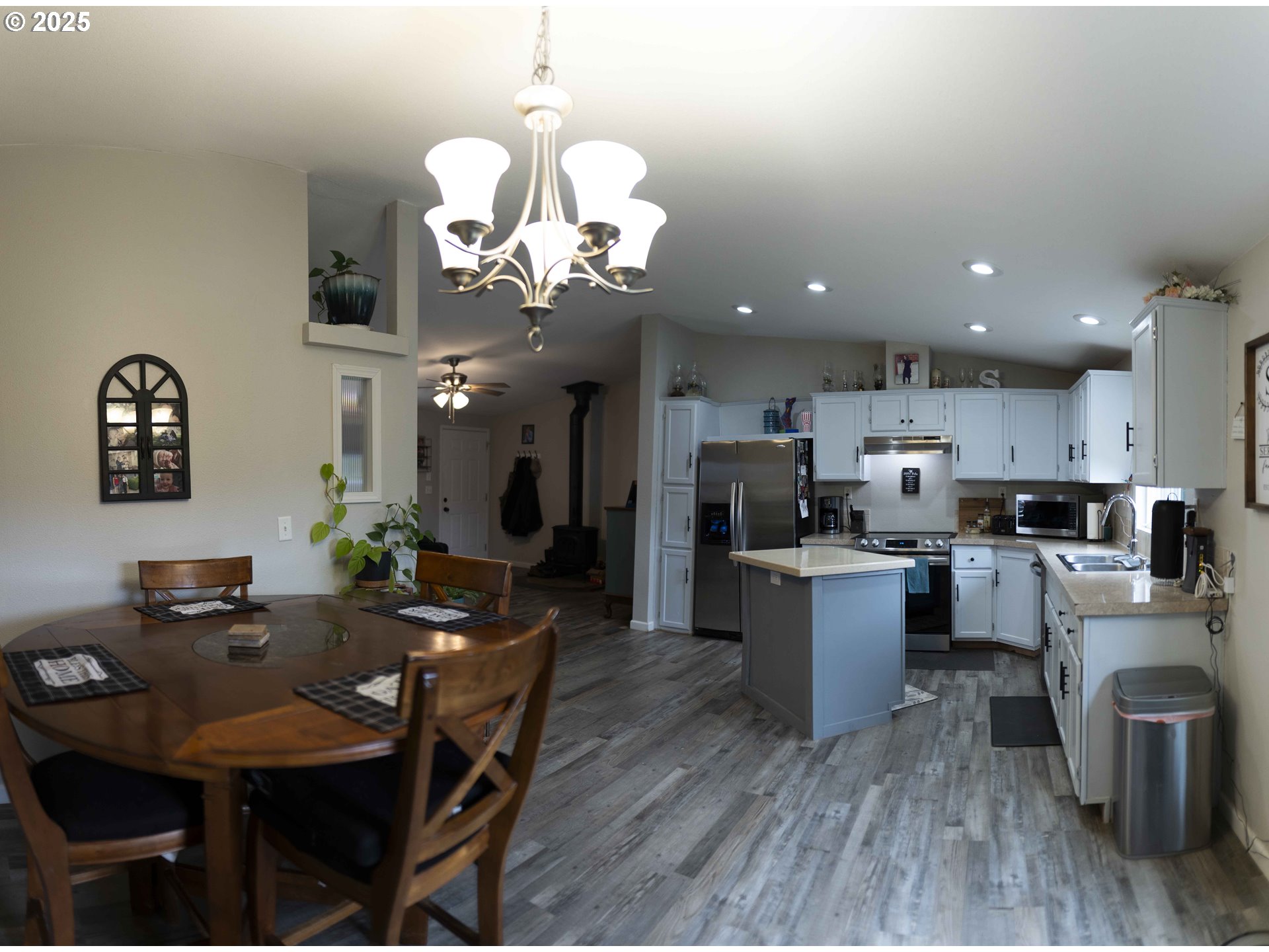 6228 Upper Cow Creek Rd Property Photo 17