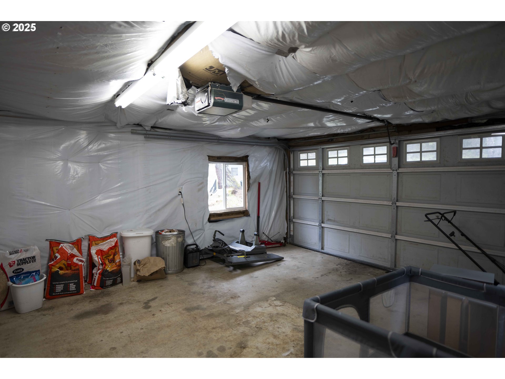 6228 Upper Cow Creek Rd Property Photo 30