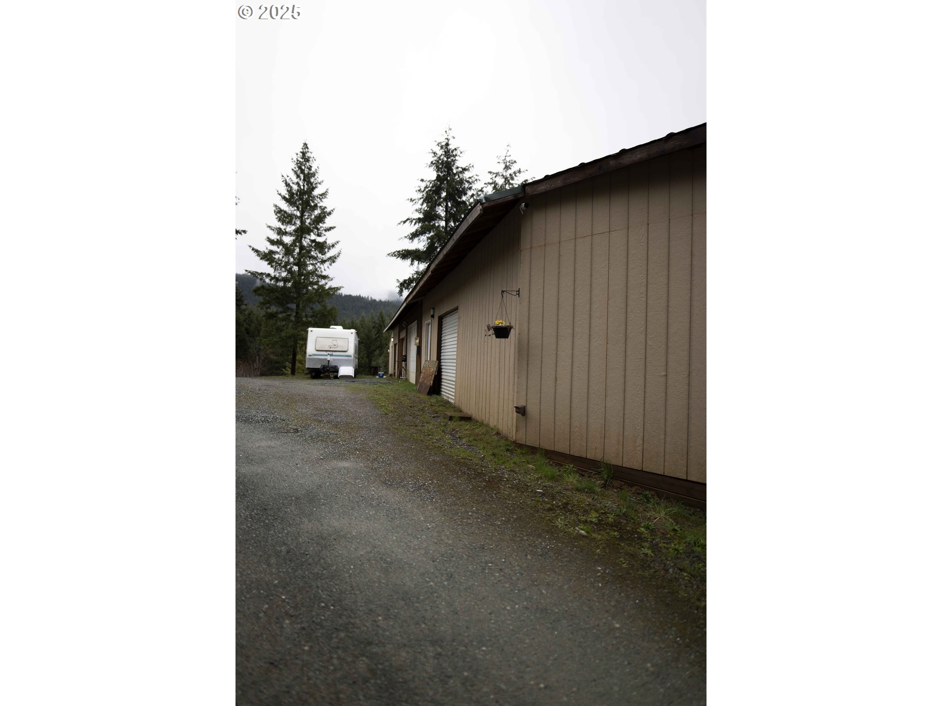 6228 Upper Cow Creek Rd Property Photo 37