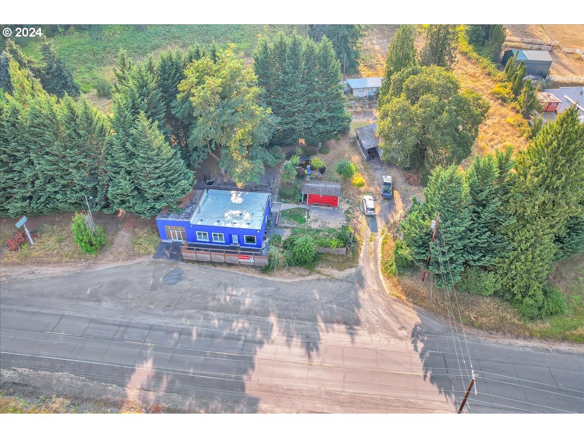 26901 Nw Saint Helens Rd Property Photo 5