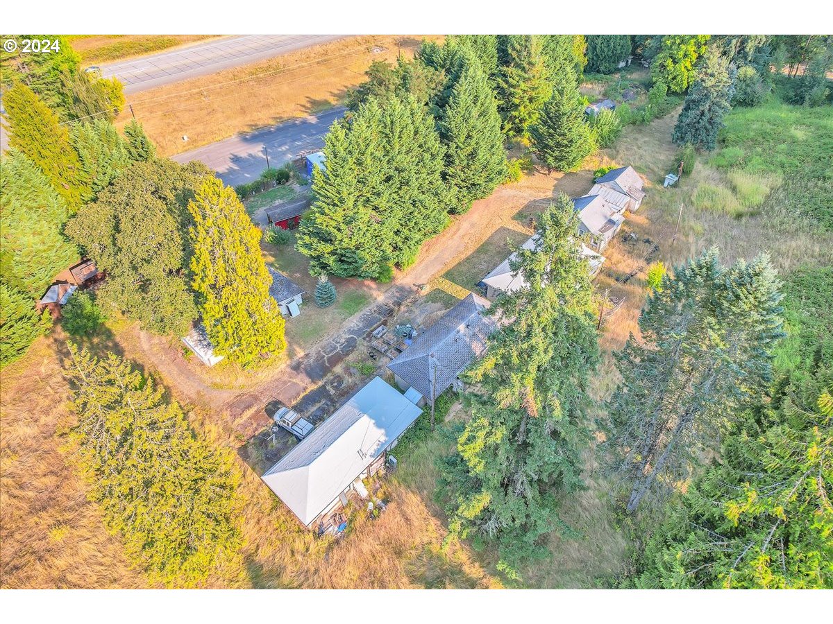 26901 Nw Saint Helens Rd Property Photo 10