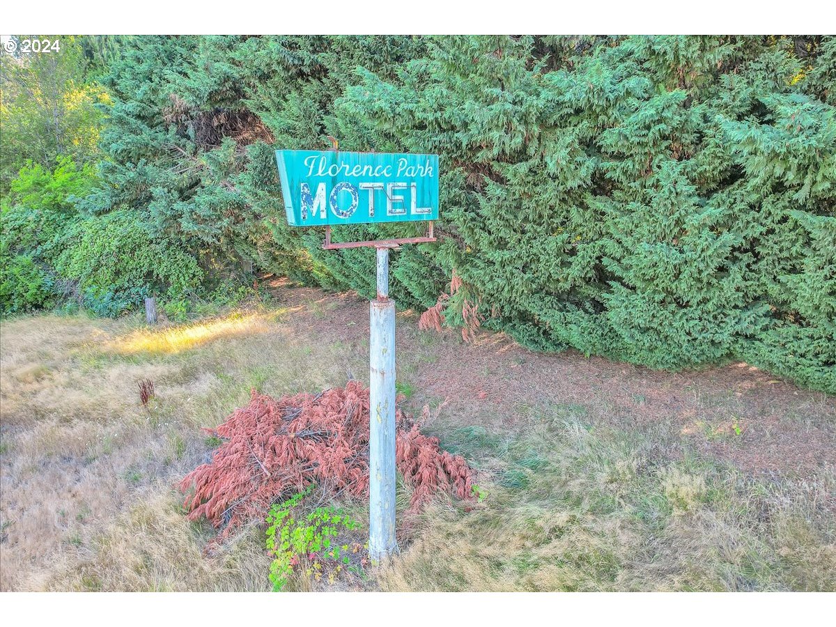 26901 Nw Saint Helens Rd Property Photo 43