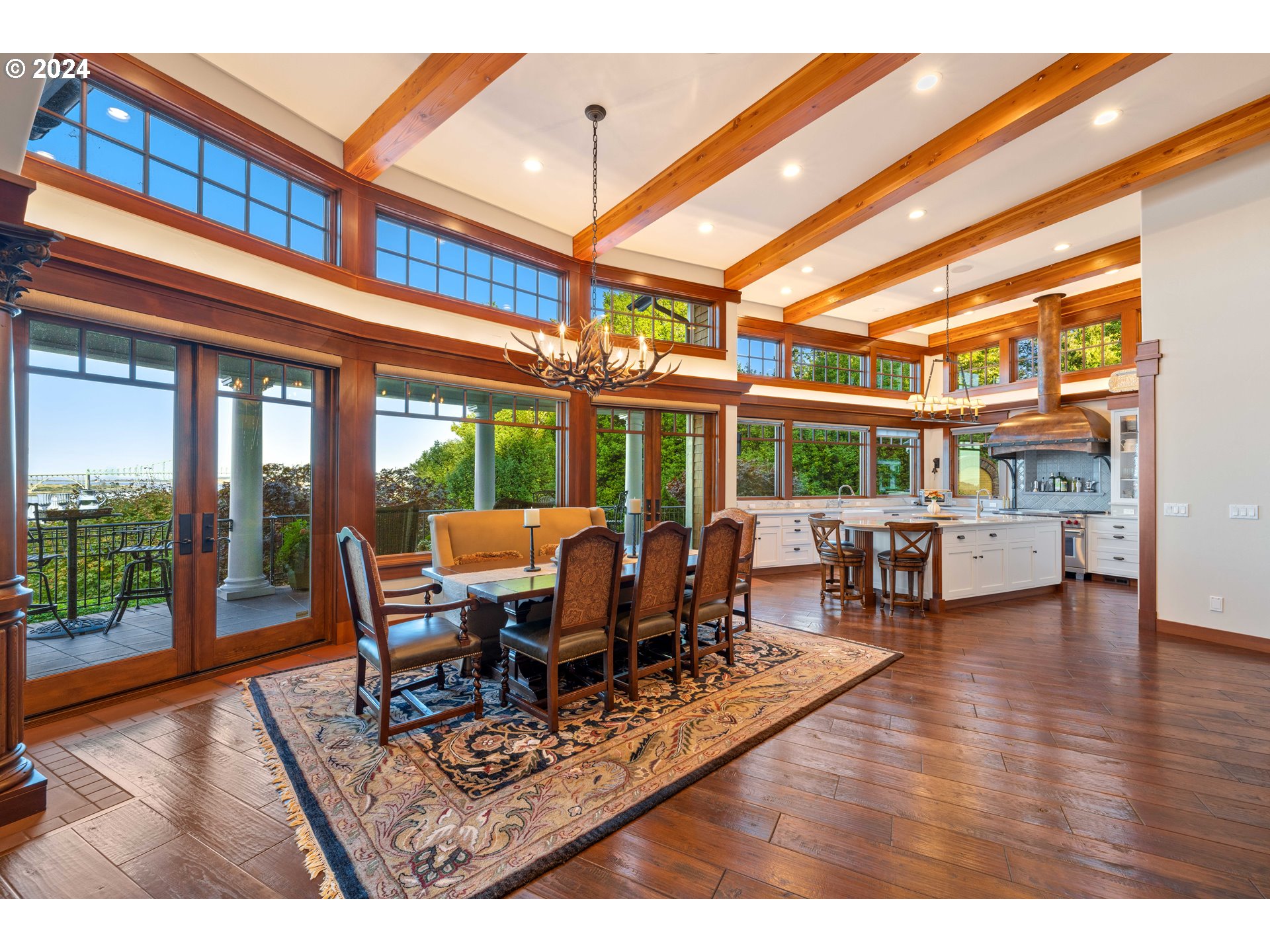 66528 E Bay Rd Property Photo 5