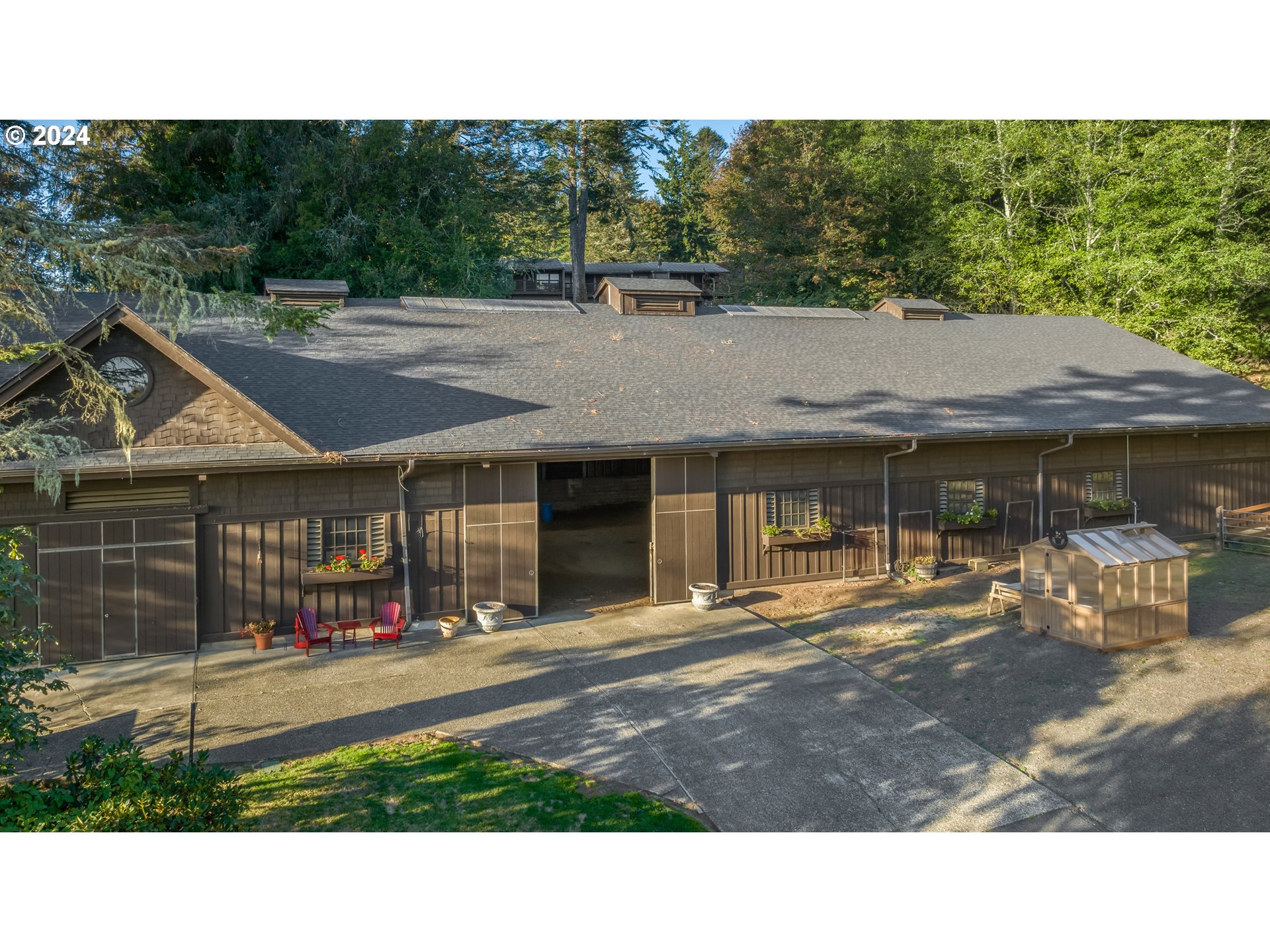 66528 E Bay Rd Property Photo 39