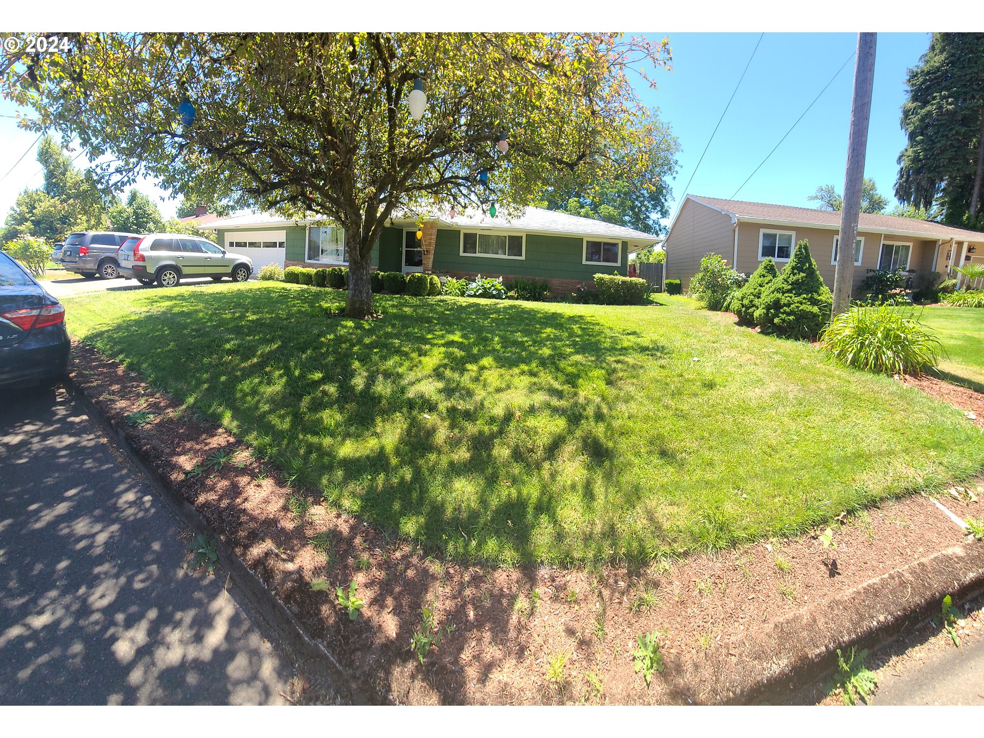 4722 Carolina Ave Ne Property Photo 1