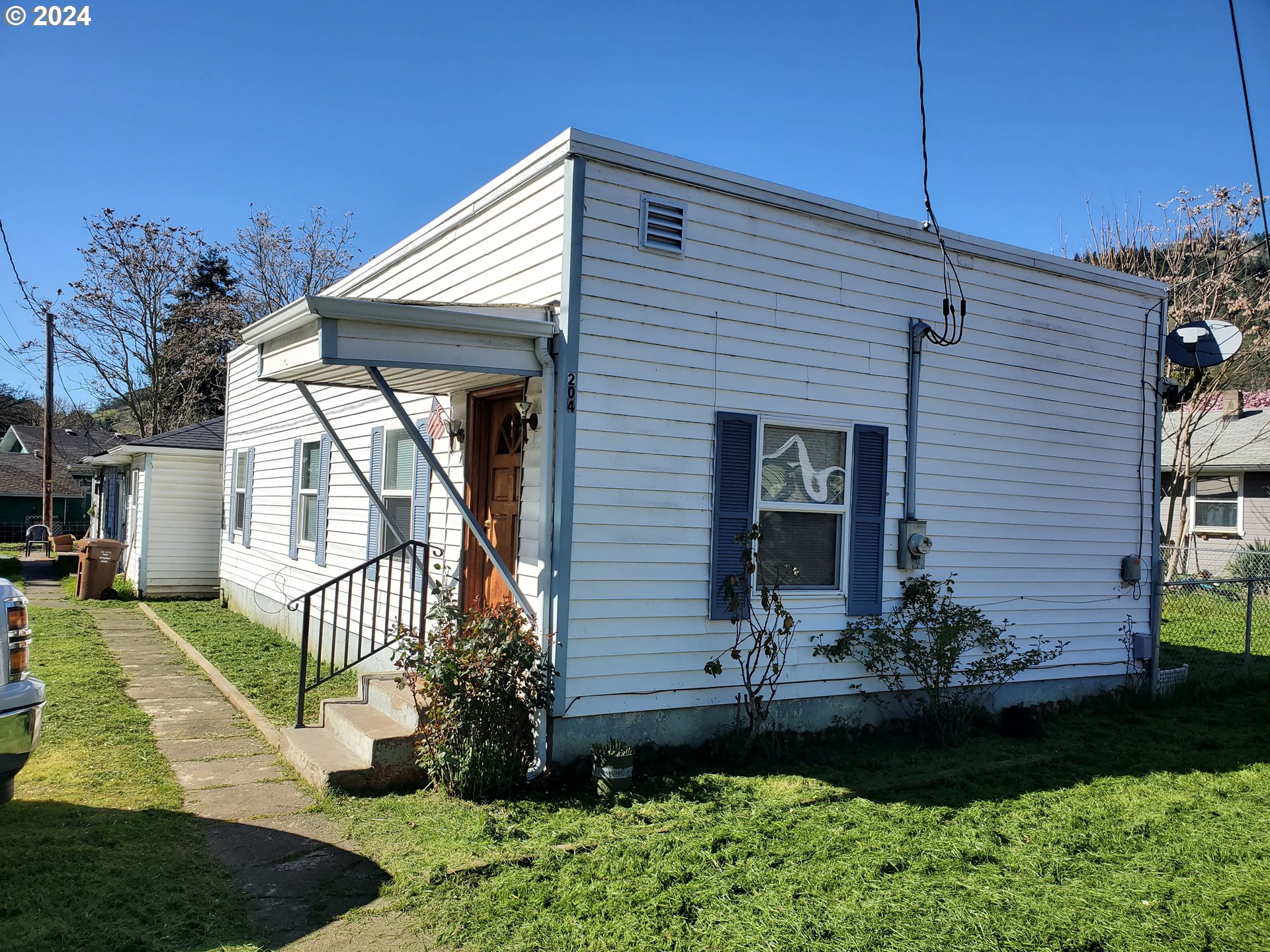 204 Ne Pine Ave Property Photo 5