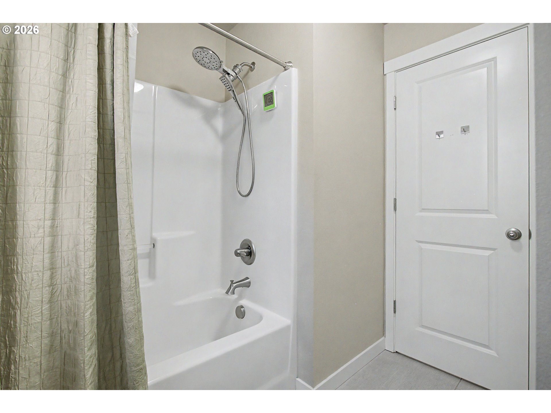 4007 Ne Tacoma Ct Property Photo 28