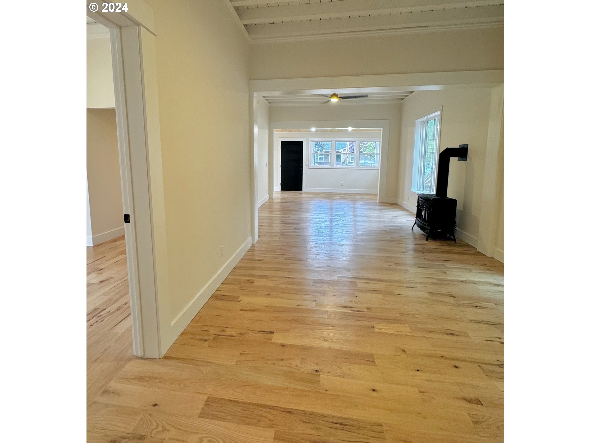 2231 3rd St Property Photo 12