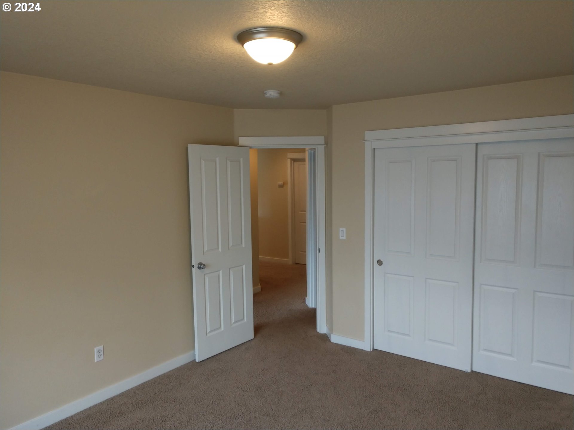 7610 Maebelle Ln Ne Property Photo 12