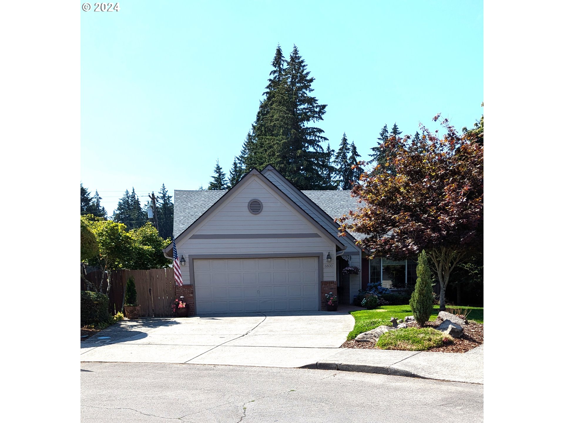 6600 Ne 53rd Cir Property Photo 1