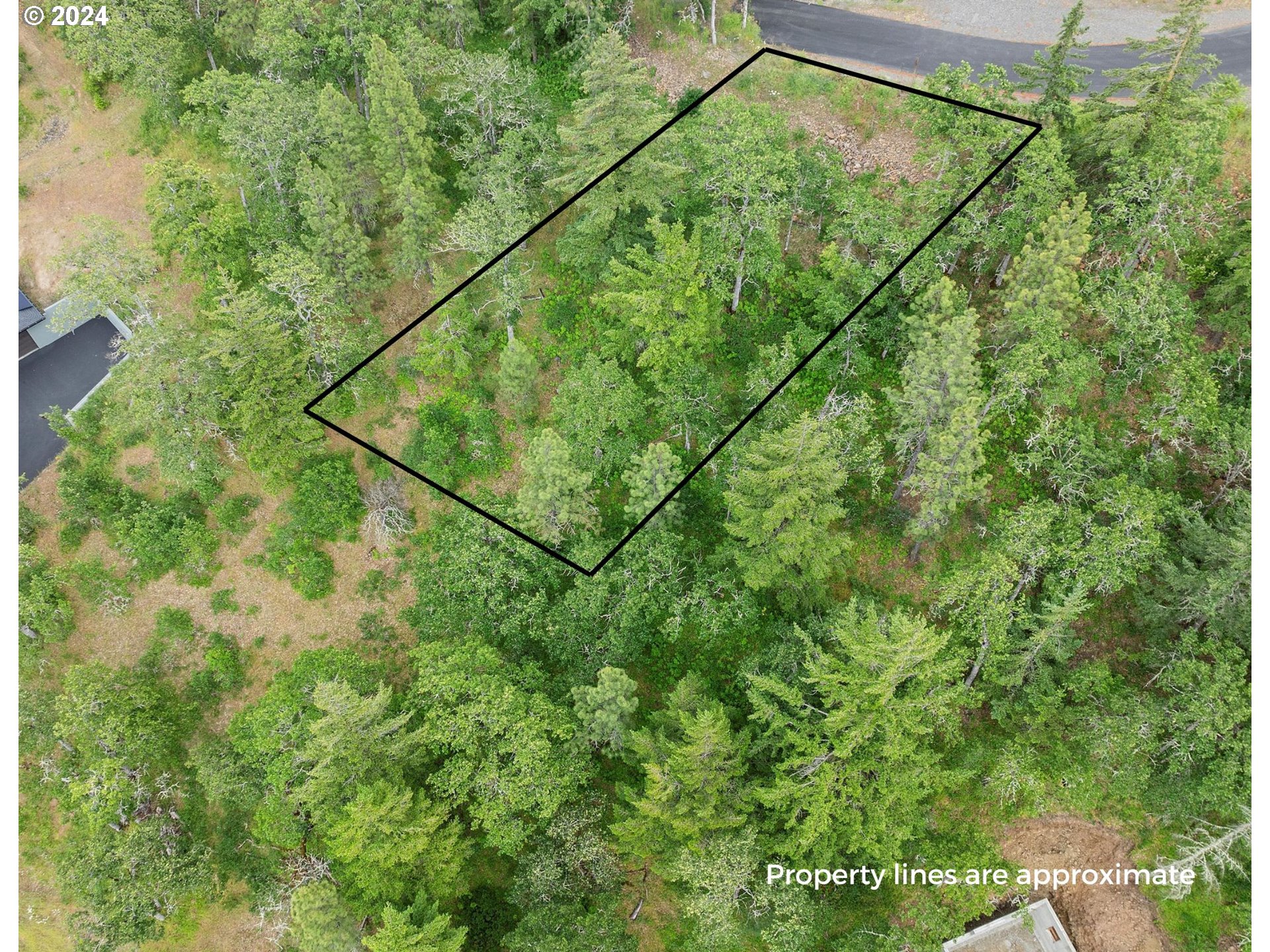 Coyote CT 45 Property Photo 1
