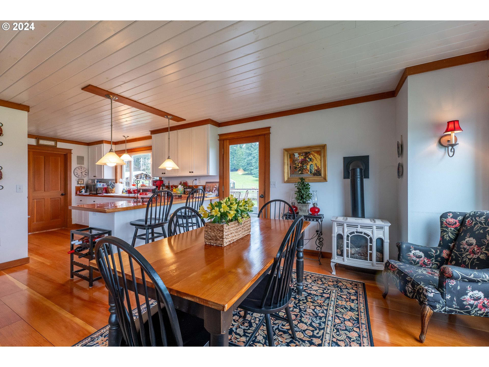 841 Skelly Rd Property Photo 11