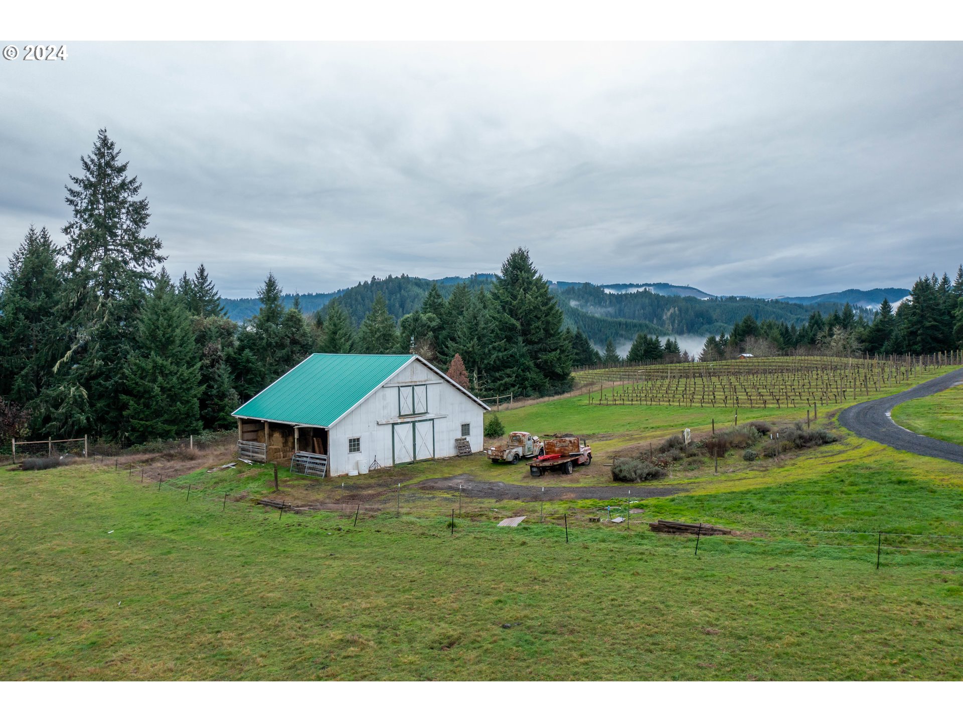 841 Skelly Rd Property Photo 43