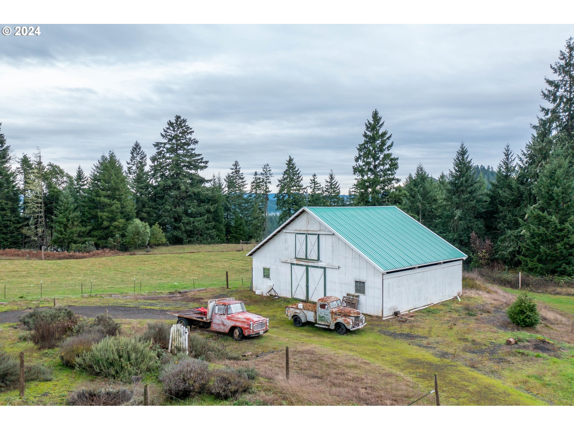 841 Skelly Rd Property Photo 44