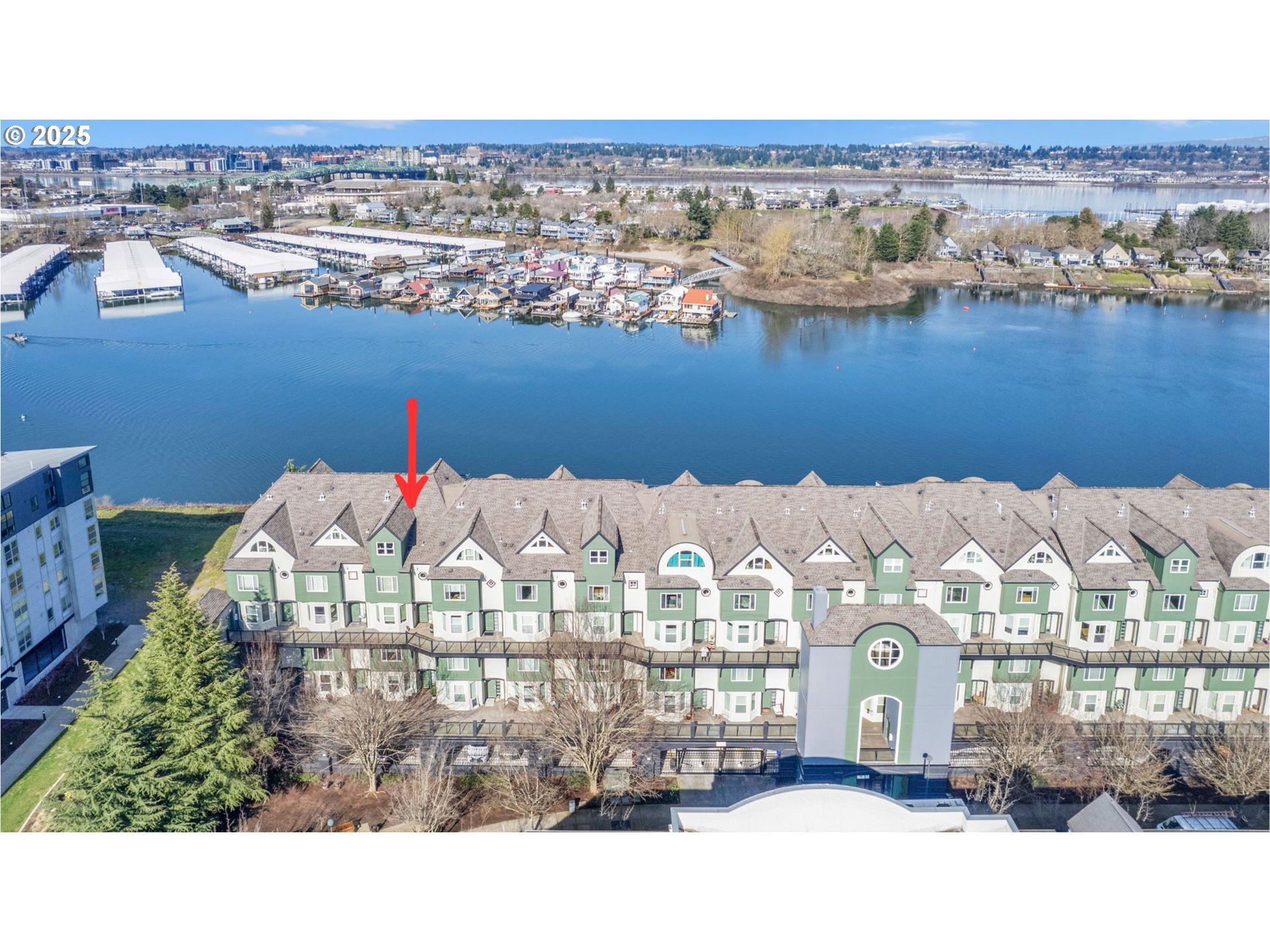 905 N Harbour Dr #6 Property Photo 1