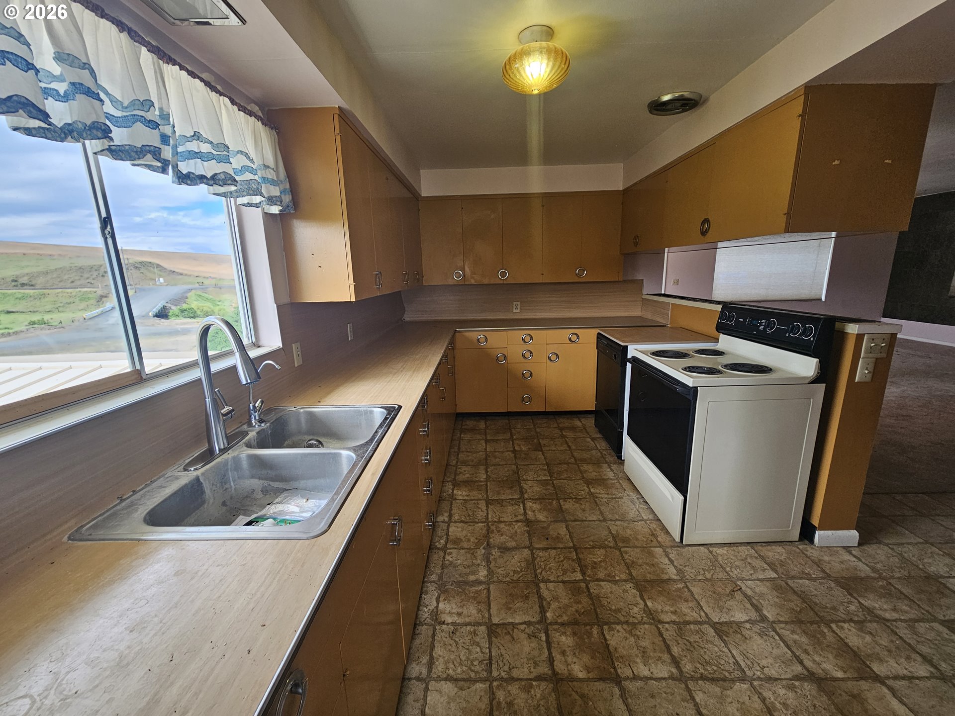 46078 Raymond Rd Property Photo 12