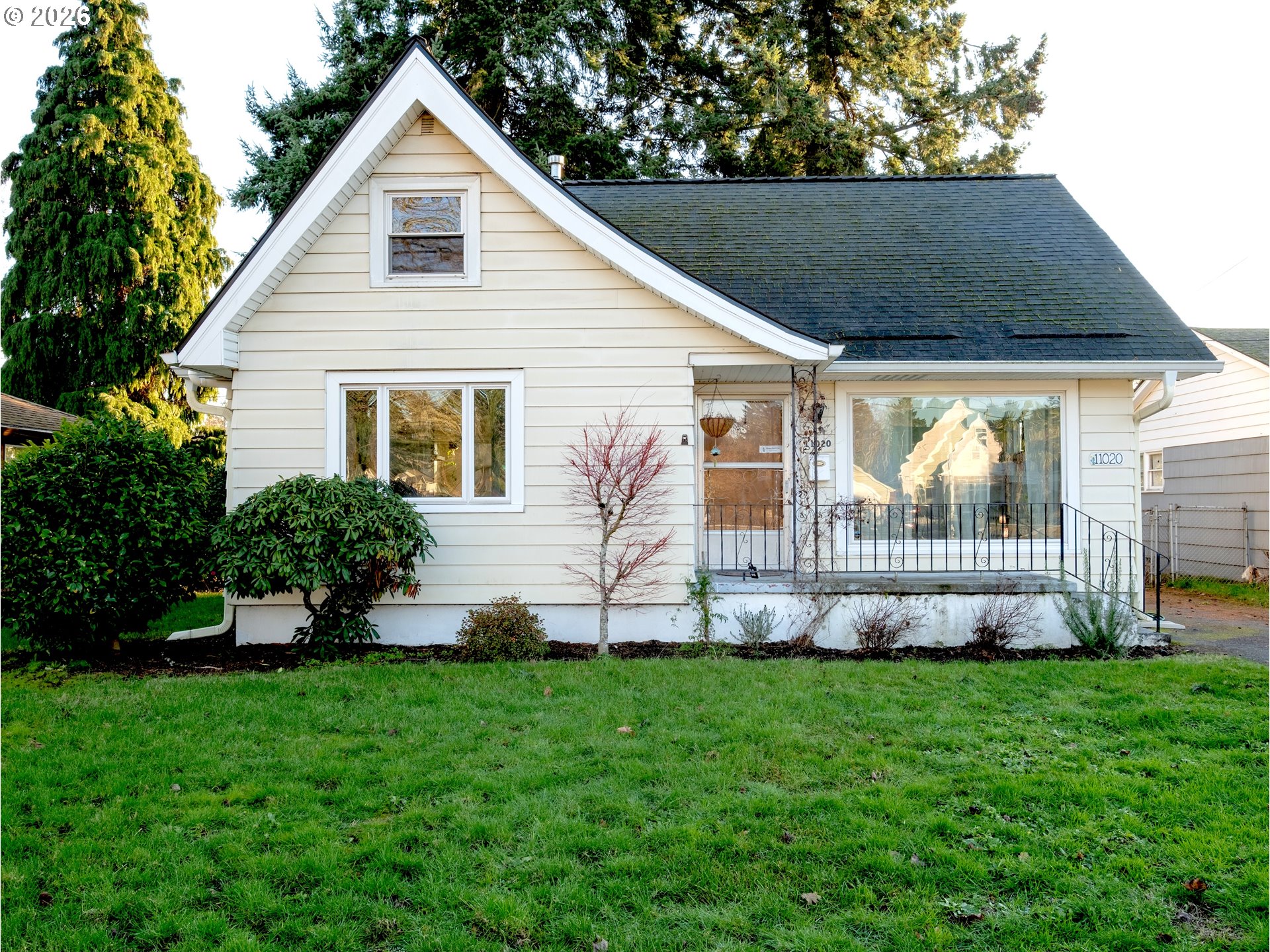 11020 NE GLISAN ST Property Photo 1