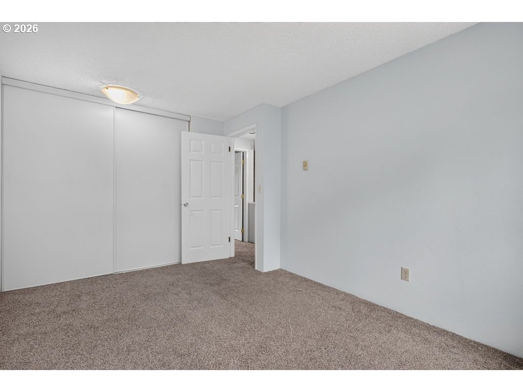 24002 Ne Treehill Dr Property Photo 28