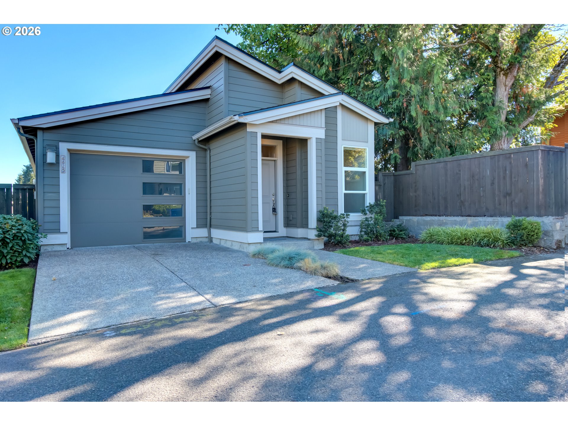 6625 Ne 72nd Pl Property Photo 2