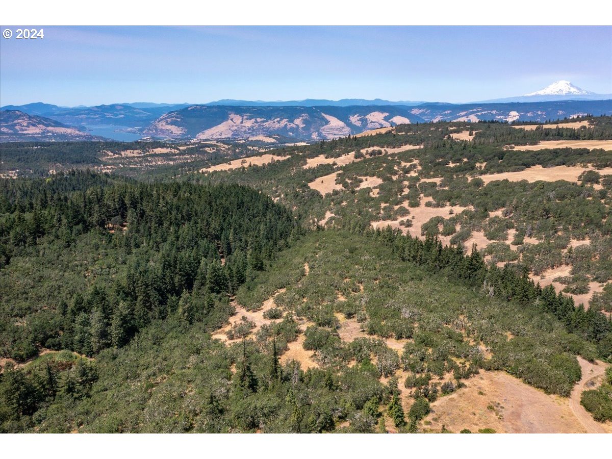6538 Halliburton Rd Property Photo 2