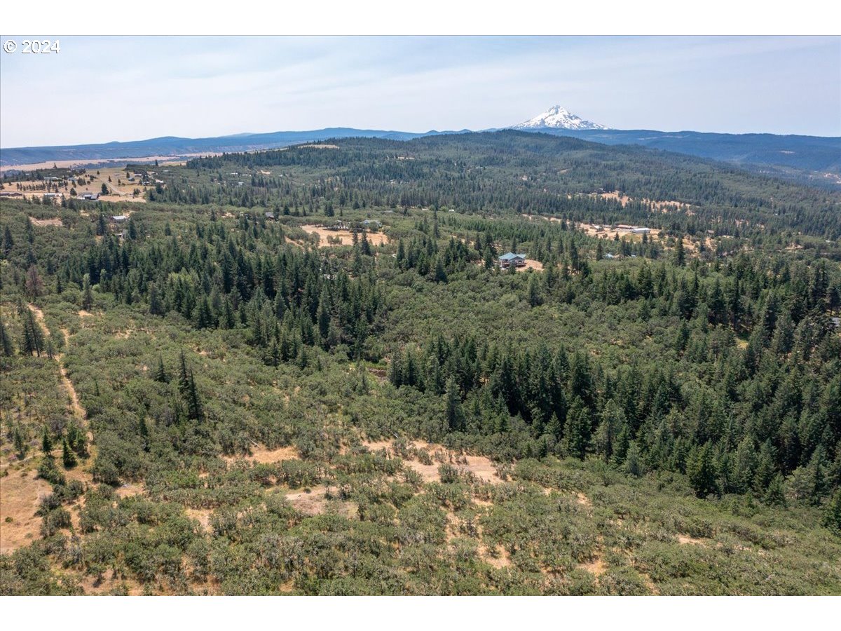 6538 Halliburton Rd Property Photo 18