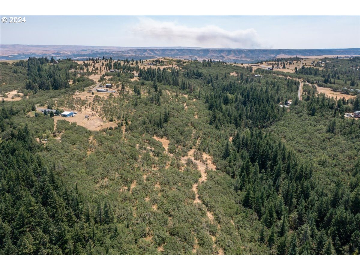 6538 Halliburton Rd Property Photo 22
